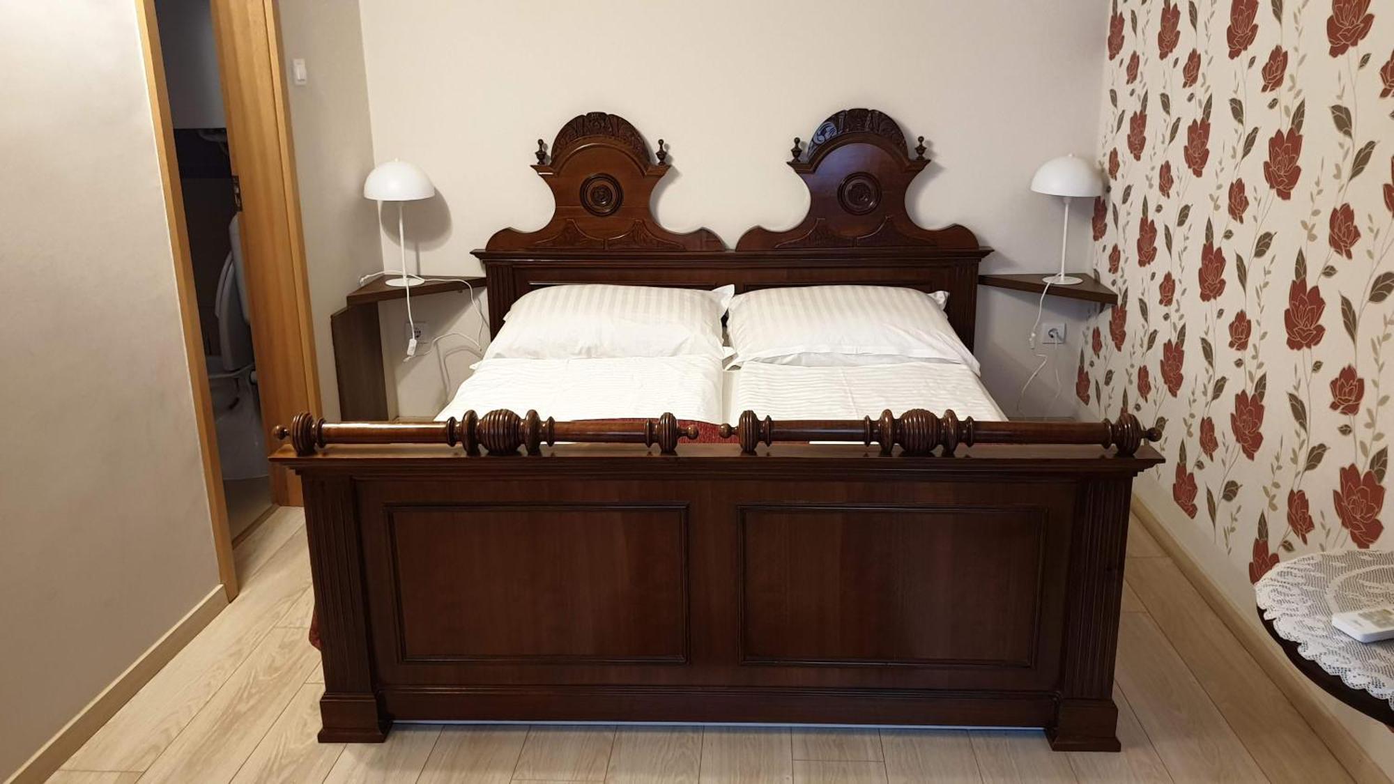 Keller Apartmanok Hajduszoboszlo Phòng bức ảnh